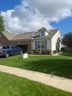 1237 Central Park Dr, Carol Stream, IL 60188
