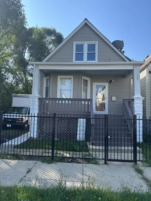 1249 W 74th Pl, Chicago, IL 60636