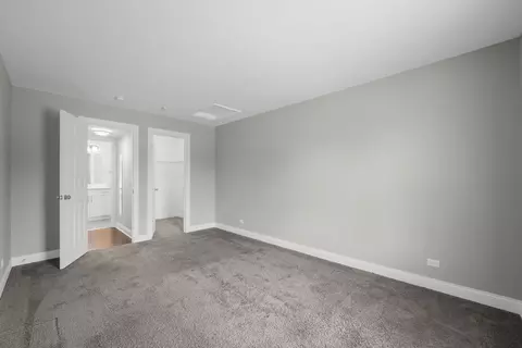 5201 Carriageway Dr #C306, Rolling Meadows, IL 60008 photo 8