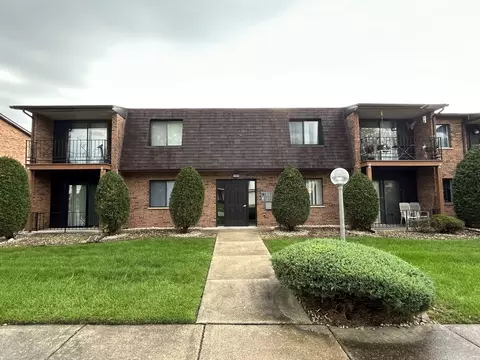22609 Pleasant Dr #1, Richton Park, IL 60471