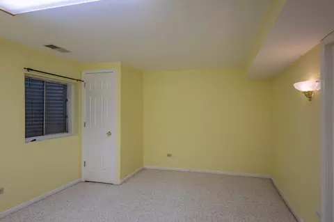 Undisclosed, Hoffman Estates, IL 60192 photo 23