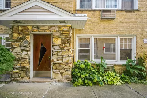5231 N Oakview St #1W, Chicago, IL 60656