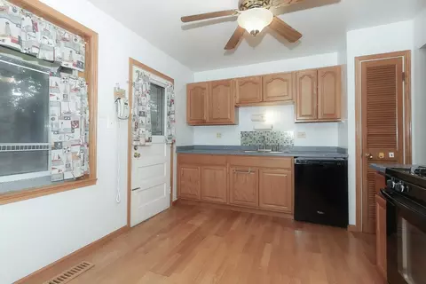 2303 Oak Ln, Rolling Meadows, IL 60008 photo 5
