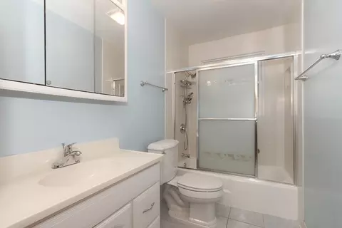 2303 Oak Ln, Rolling Meadows, IL 60008 photo 11