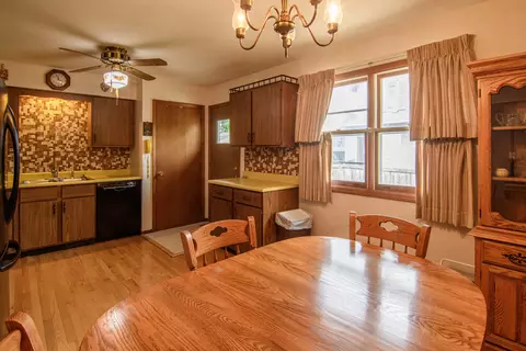 860 Cookane Ave, Elgin, IL 60120 photo 5