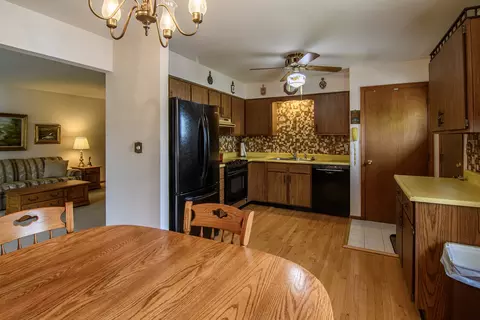 860 Cookane Ave, Elgin, IL 60120 photo 6