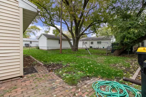 10 Norwood Dr, Normal, IL 61761 photo 22