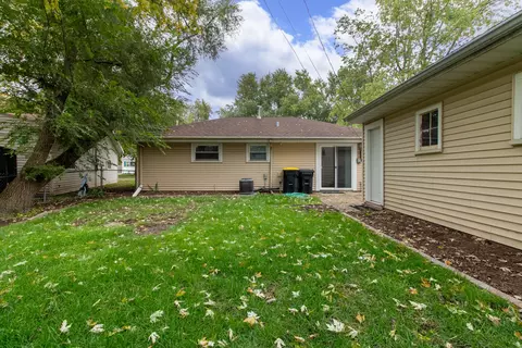 10 Norwood Dr, Normal, IL 61761 photo 24
