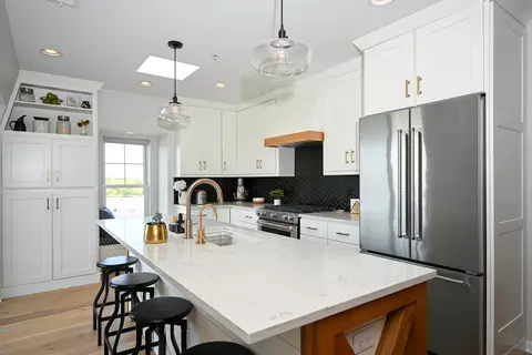 255 E Liberty Dr #705, Wheaton, IL 60187 photo 7