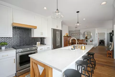 255 E Liberty Dr #705, Wheaton, IL 60187 photo 10