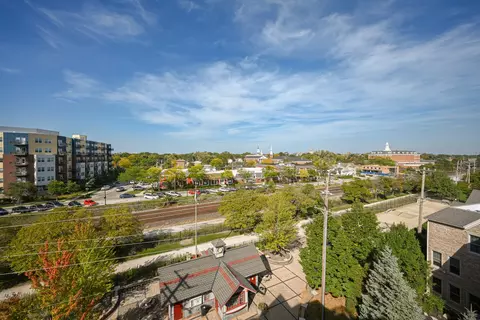 255 E Liberty Dr #705, Wheaton, IL 60187 photo 23