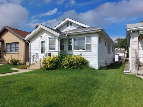 5504 W Grace St, Chicago, IL 60641