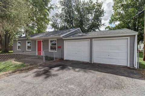 1911 Diana Ave, Champaign, IL 61821