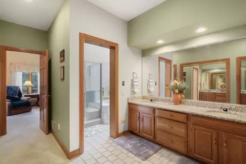 420 Timber Ridge Dr, Bartlett, IL 60103 photo 6