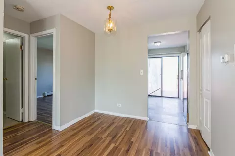 390 Echo Ln #3, Aurora, IL 60504 photo 8