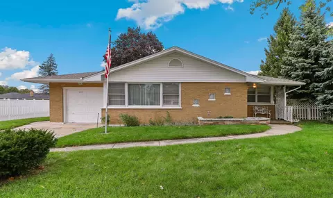 6418 W 88th St, Oak Lawn, IL 60453
