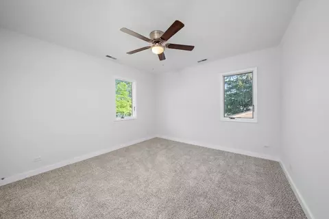 8600 Lorel Ave, Burbank, IL 60459 photo 25