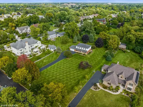 233 S Clyde Ave, Palatine, IL 60067