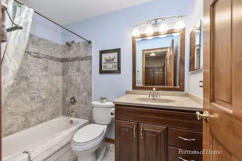 311 Oakmont Dr, Bartlett, IL 60103 photo 20