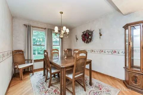 311 Oakmont Dr, Bartlett, IL 60103 photo 8