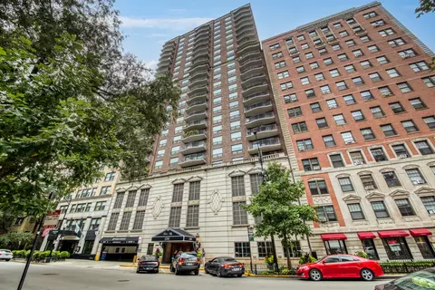 1250 N Dearborn St #20A, Chicago, IL 60610
