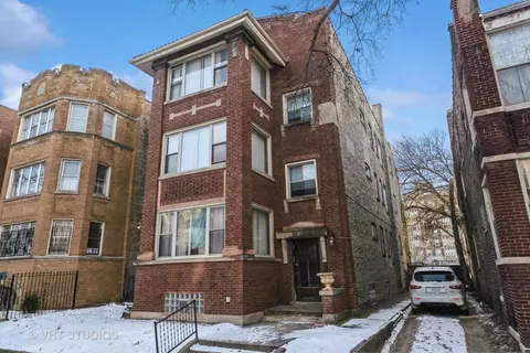 7030 S Chappel Ave, Chicago, IL 60649