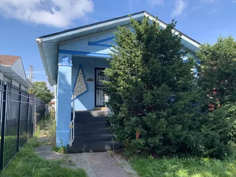 4740 W Parker Ave, Chicago, IL 60639