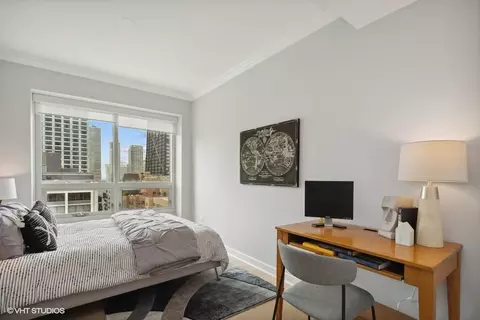 250 E Pearson St #2401, Chicago, IL 60611 photo 12