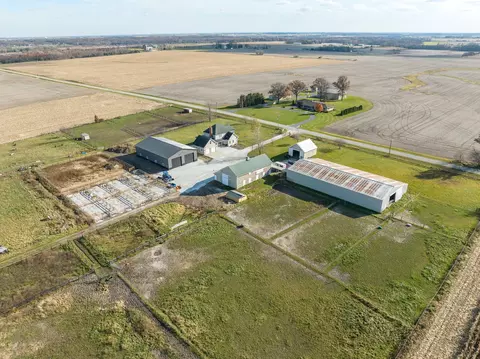 View/Area - 3104 E Delite Inn Rd, Beecher, IL 60401 photo 9 of 10