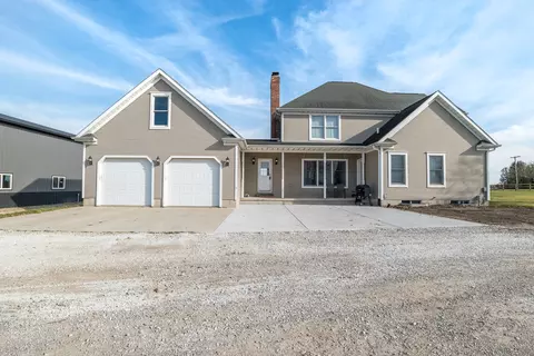 Exterior - 3104 E Delite Inn Rd, Beecher, IL 60401 photo 3 of 20
