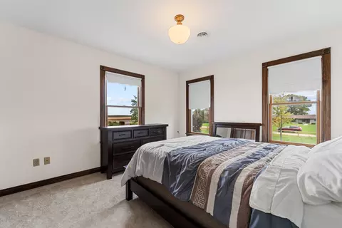 Bedroom - 3104 E Delite Inn Rd, Beecher, IL 60401 photo 5 of 7