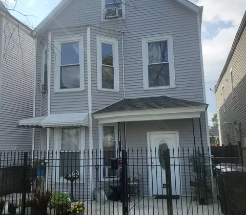 5208 S Damen Ave, Chicago, IL 60609