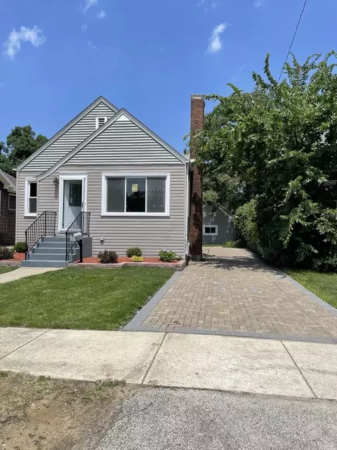 224 Waltham St, Calumet City, IL 60409