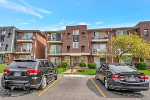 11953 S Lawndale Ave #5B1, Alsip, IL 60803
