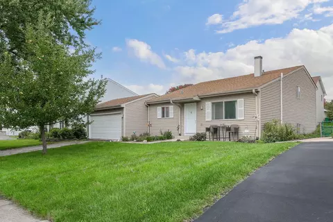 144 W 18th St, Lombard, IL 60148