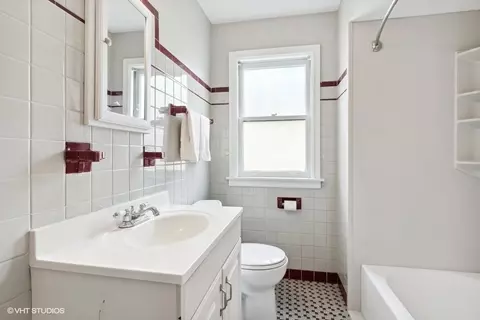 1783 Spruce Ave, Des Plaines, IL 60018 photo 7