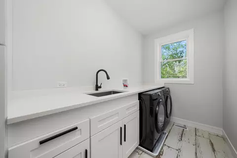 1301 Ardyce Ln, Mount Prospect, IL 60056 photo 39