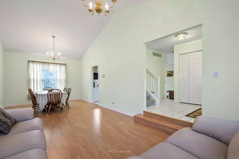 4752 Pratt Ct, Plainfield, IL 60586 photo 6