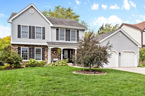 244 Lundy Ln, Schaumburg, IL 60193