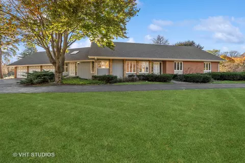 2428 Lexington Dr, Long Grove, IL 60047