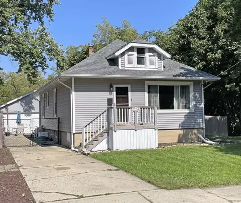 774 Buckeye St, Elgin, IL 60120
