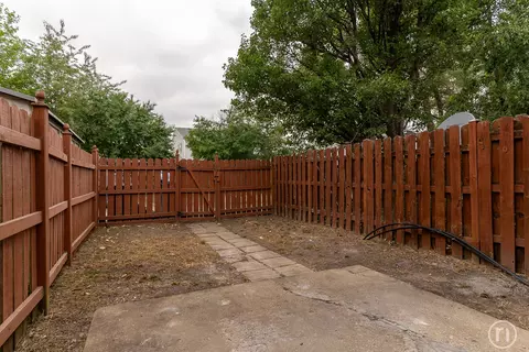 130 S Hale Ave, Bartlett, IL 60103 photo 9