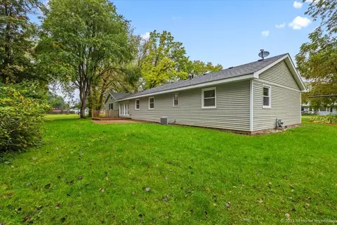 139 E 1st St, Braidwood, IL 60408 photo 26