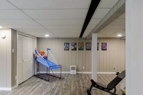 736 E 3rd St, Dixon, IL 61021 photo 23