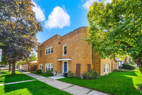 1801 Oak Park Ave, Berwyn, IL 60402