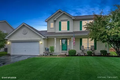 3225 Huntington Ln, Montgomery, IL 60538