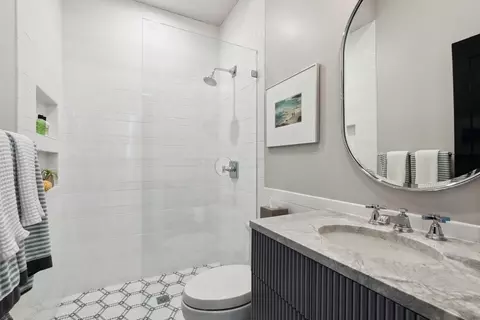 19 E Goethe St, Chicago, IL 60610 photo 46
