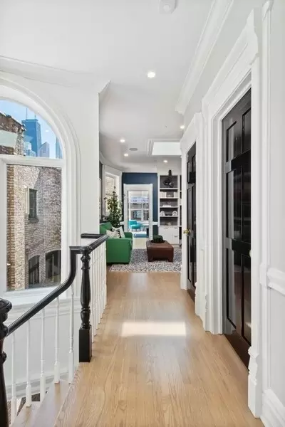 19 E Goethe St, Chicago, IL 60610 photo 32