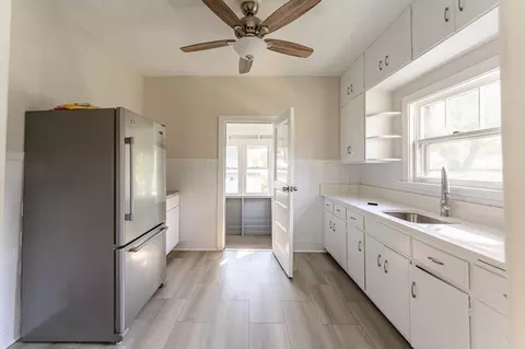 1243 Center St, Des Plaines, IL 60018 photo 5