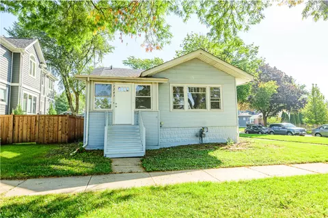 1243 Center St, Des Plaines, IL 60018